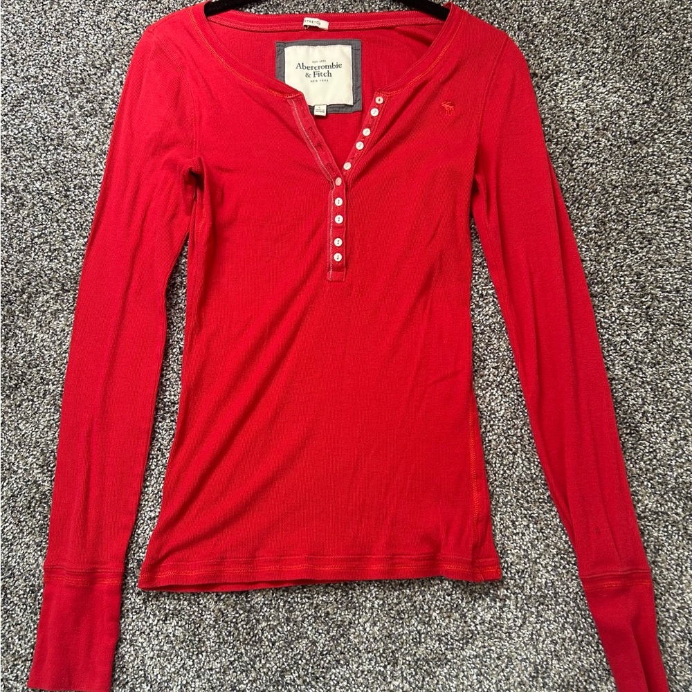 Abercrombie & Fitch y2k henley Red Long Sleeve Top